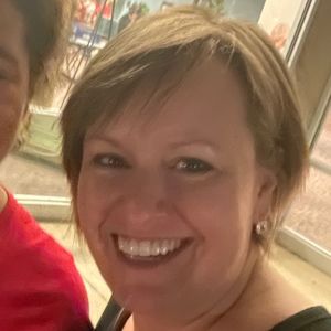 Meet your Posher, Sally